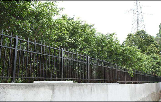 公園<a href=http://m.adack.net target=_blank class=infotextkey>圍欄網(wǎng)</a>