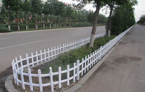 綠化隔離<a href=http://m.adack.net target=_blank class=infotextkey>護欄</a>